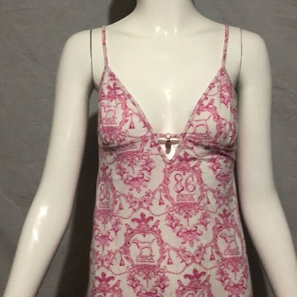 Pink Victoria Secret Lingerie - Picture 2 of 6